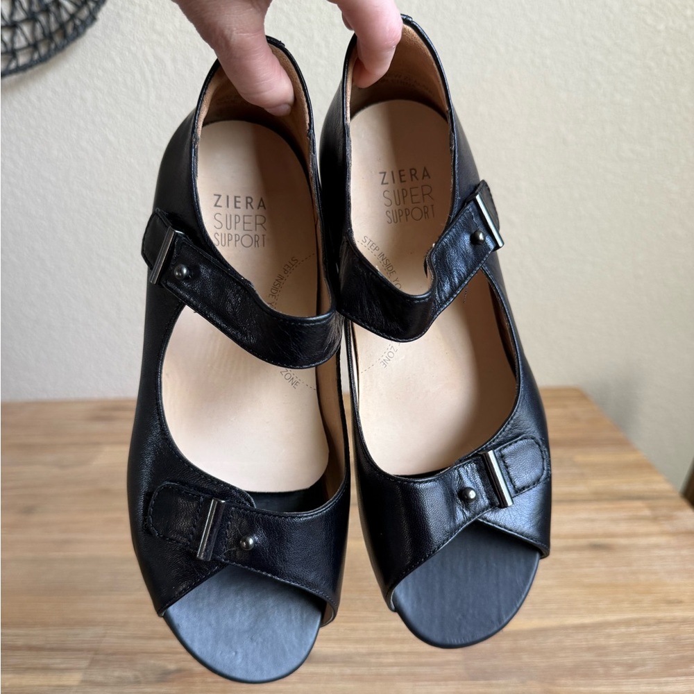 ZIERA Black Open Toe Wedge Sandals US 8 - 8.5 39 WIDE New Zealand Made comfort